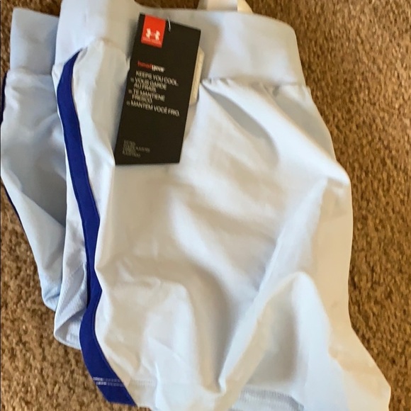 Under Armour Women's Speedpocket Runinng Short - Picture 4 of 4